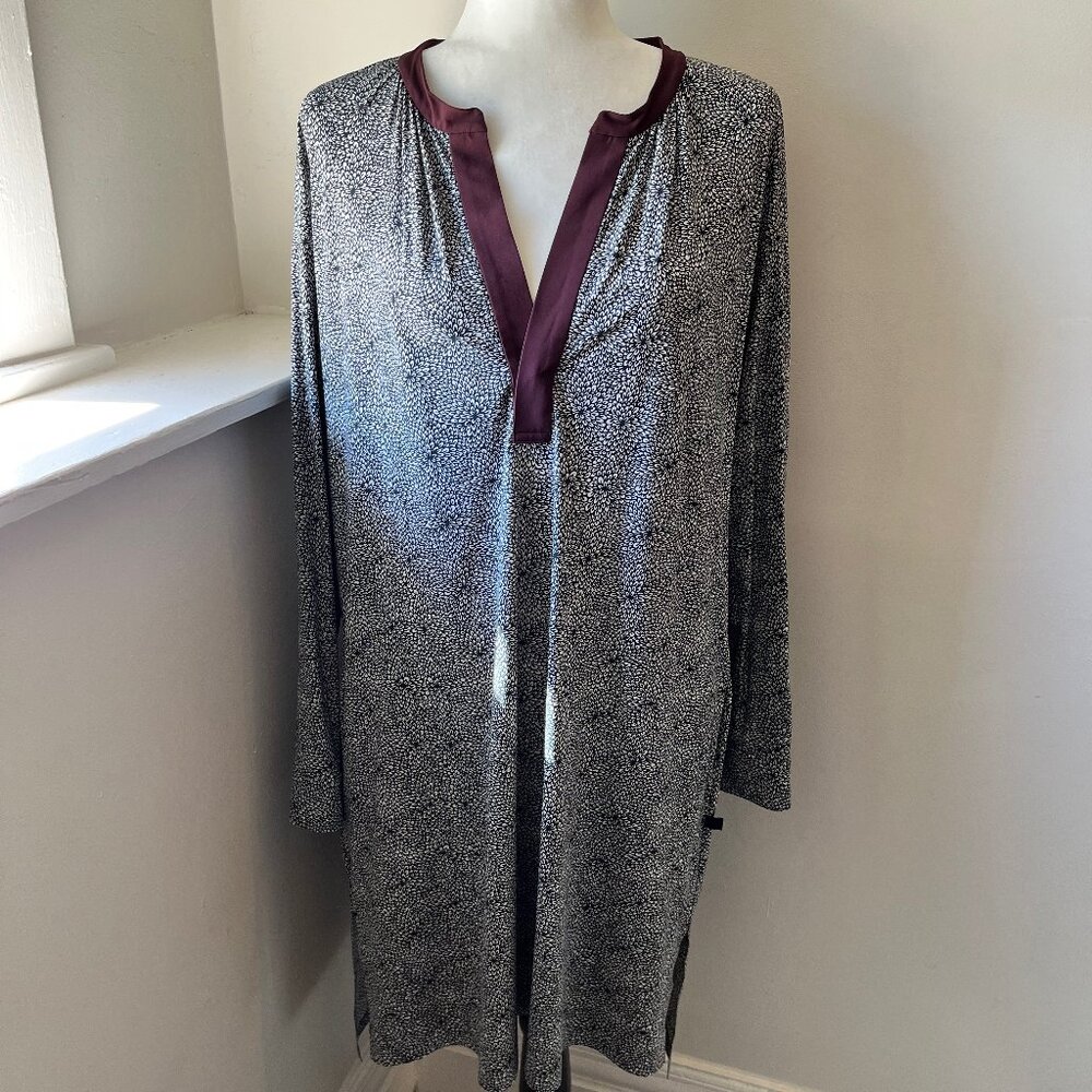 Lululemon Effortless Dress Petal Black & Maroon